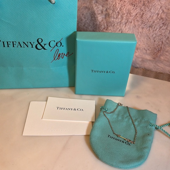 Tiffany & Co Paloma's Graffiti Arrow Bracelet like new sterling Authentic Rare! - Picture 1 of 12